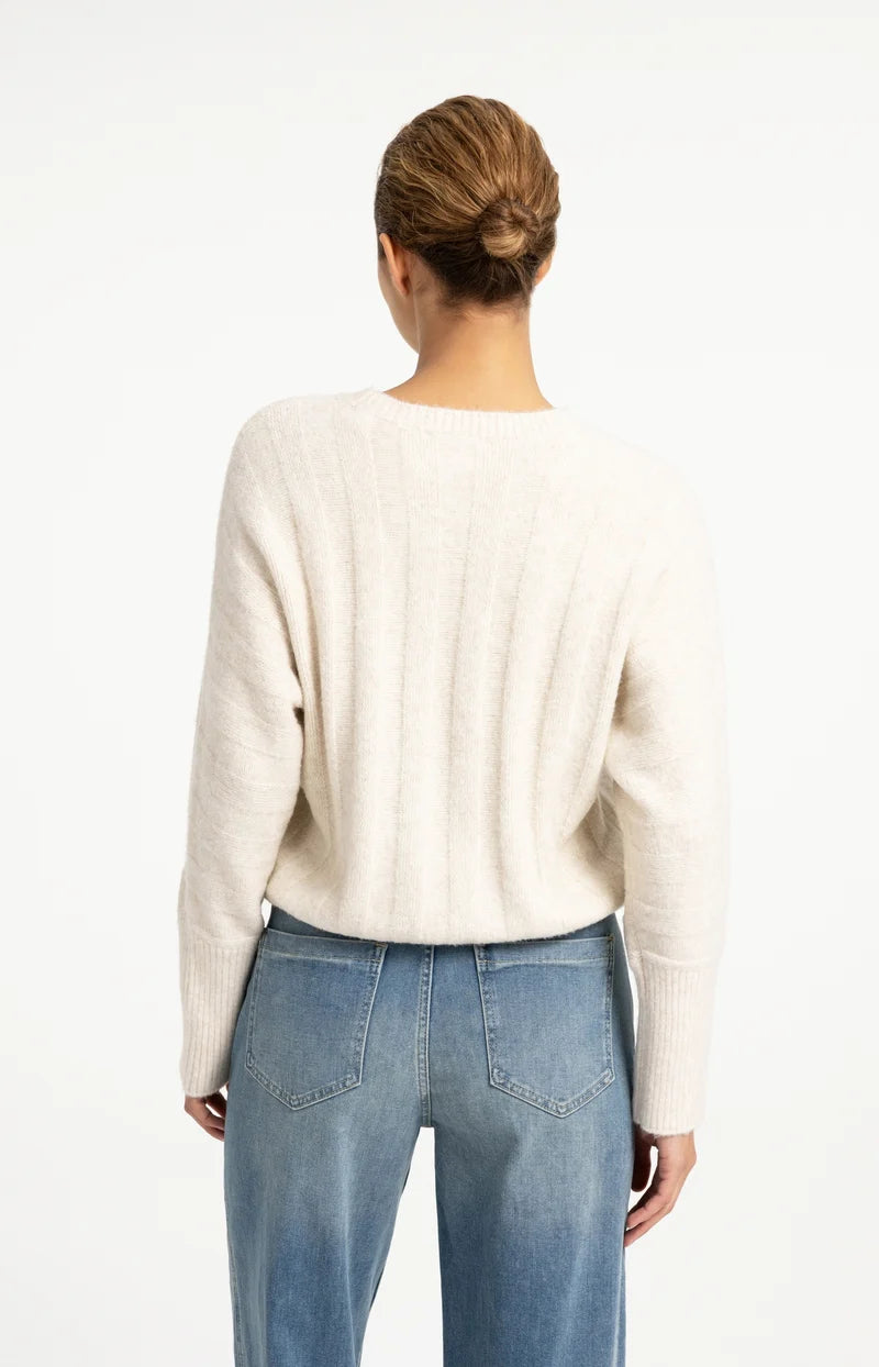 Strickpullover mit Kordelzug am Saum