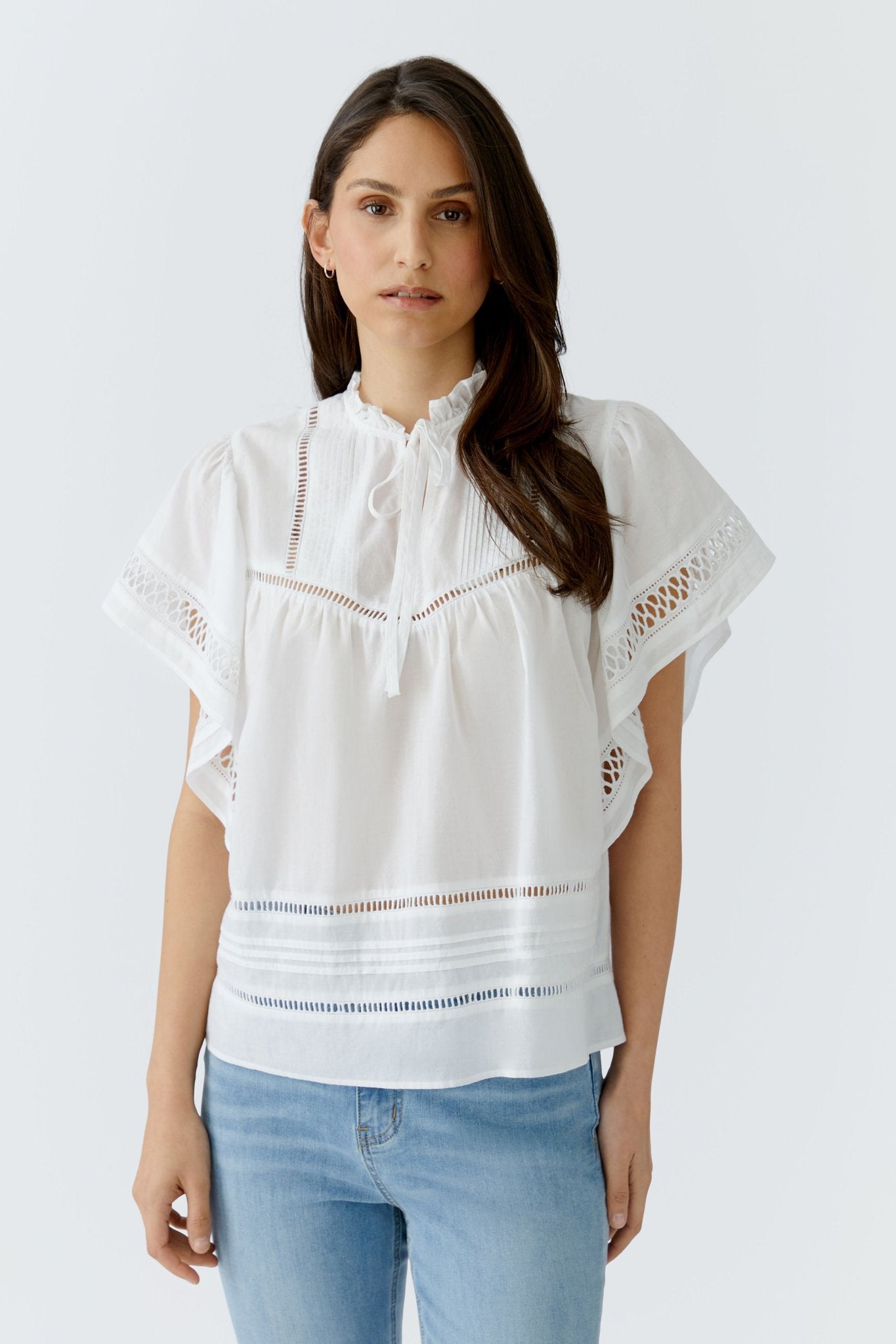Bluse mit Lochspitze