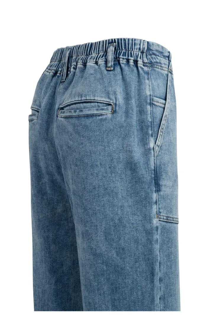 Jeans in lockerer Passform mit Tunnelzug im Bund