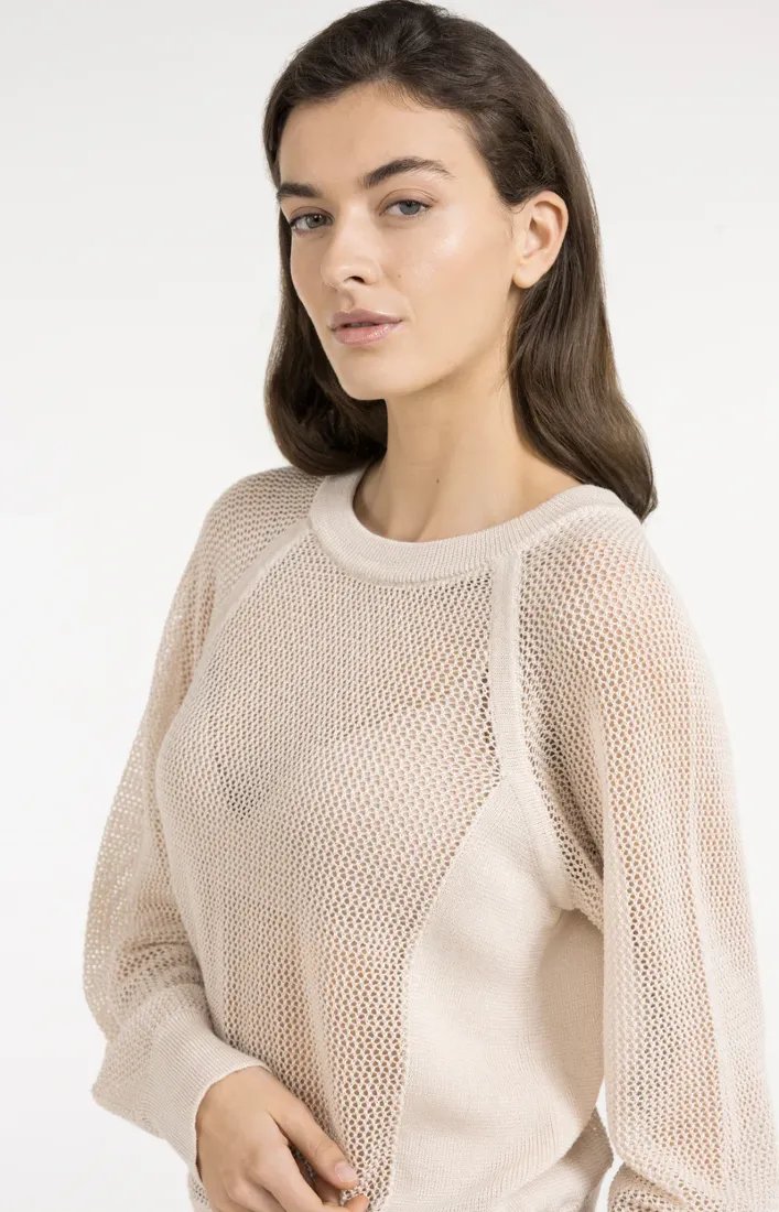 Strickpullover in Netzoptik mit Raglanärmeln