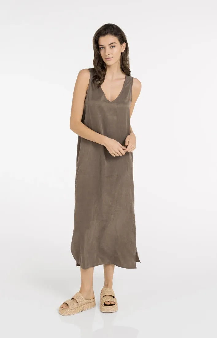Kleid in Knitteroptik mit V-Ausschnitt