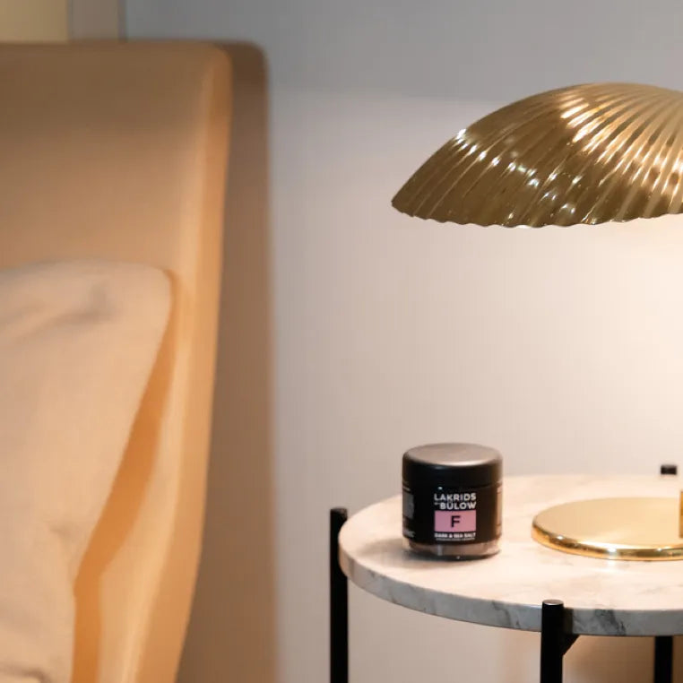 F - DARK & SEA SALT - SMALL