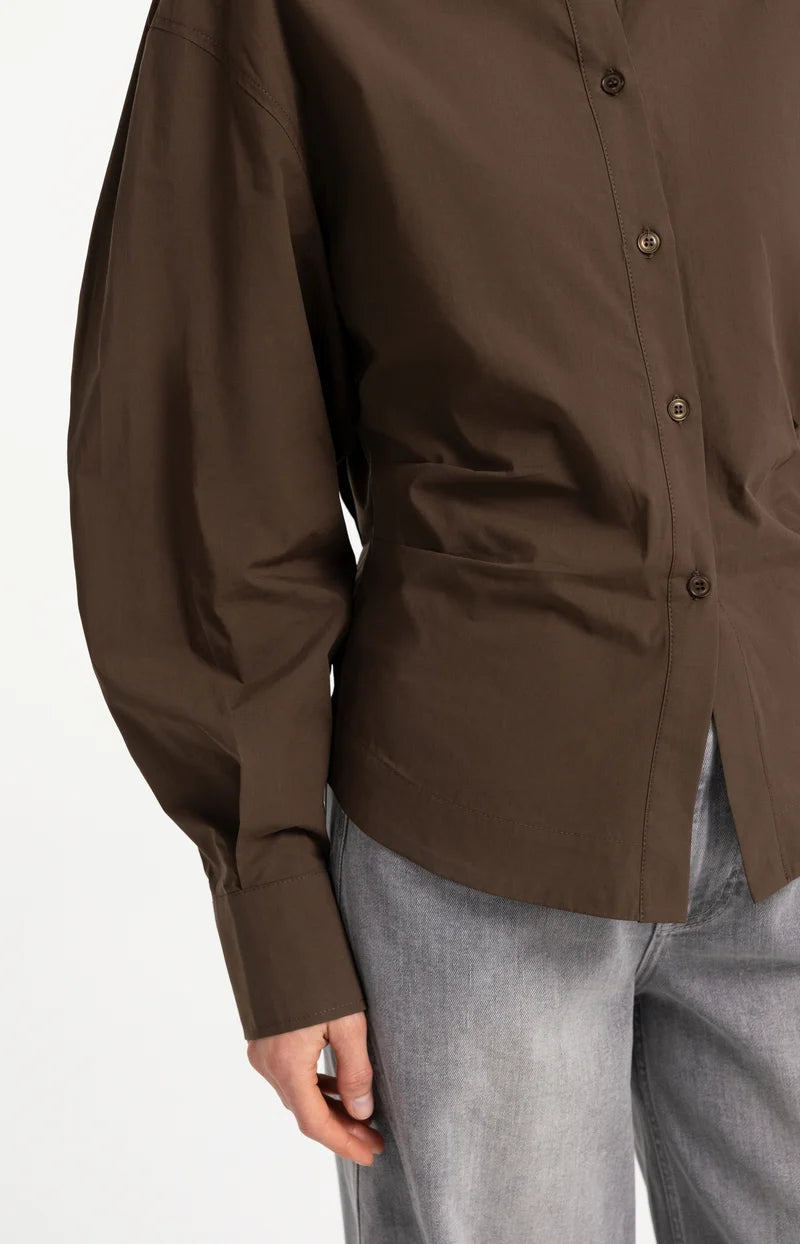 Bluse mit Zierfalte