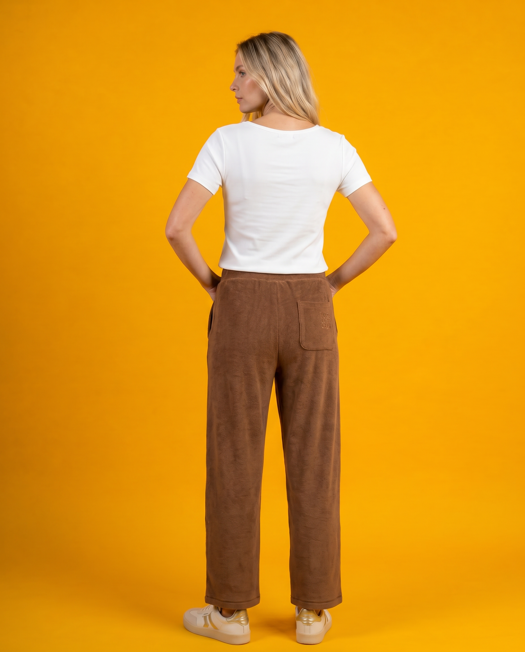 Joggpants mit weitem Bein