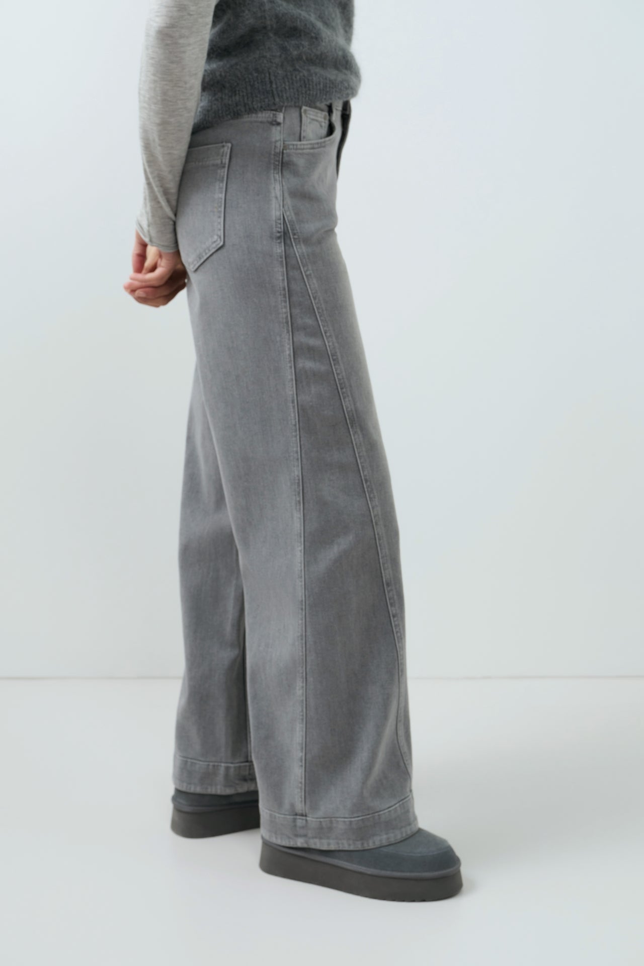 Jeans mit weitem Bein