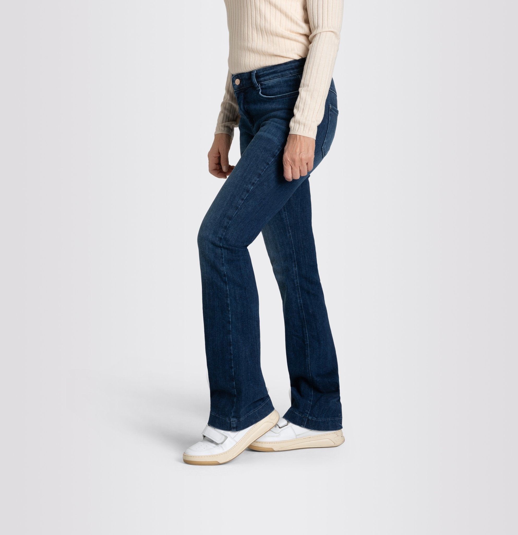 MAC Flared Leg Cobalt Authentic Wash