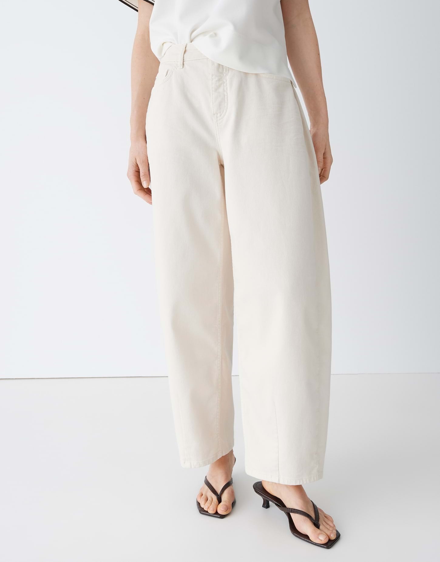 Barrel Jeans Lolah breath