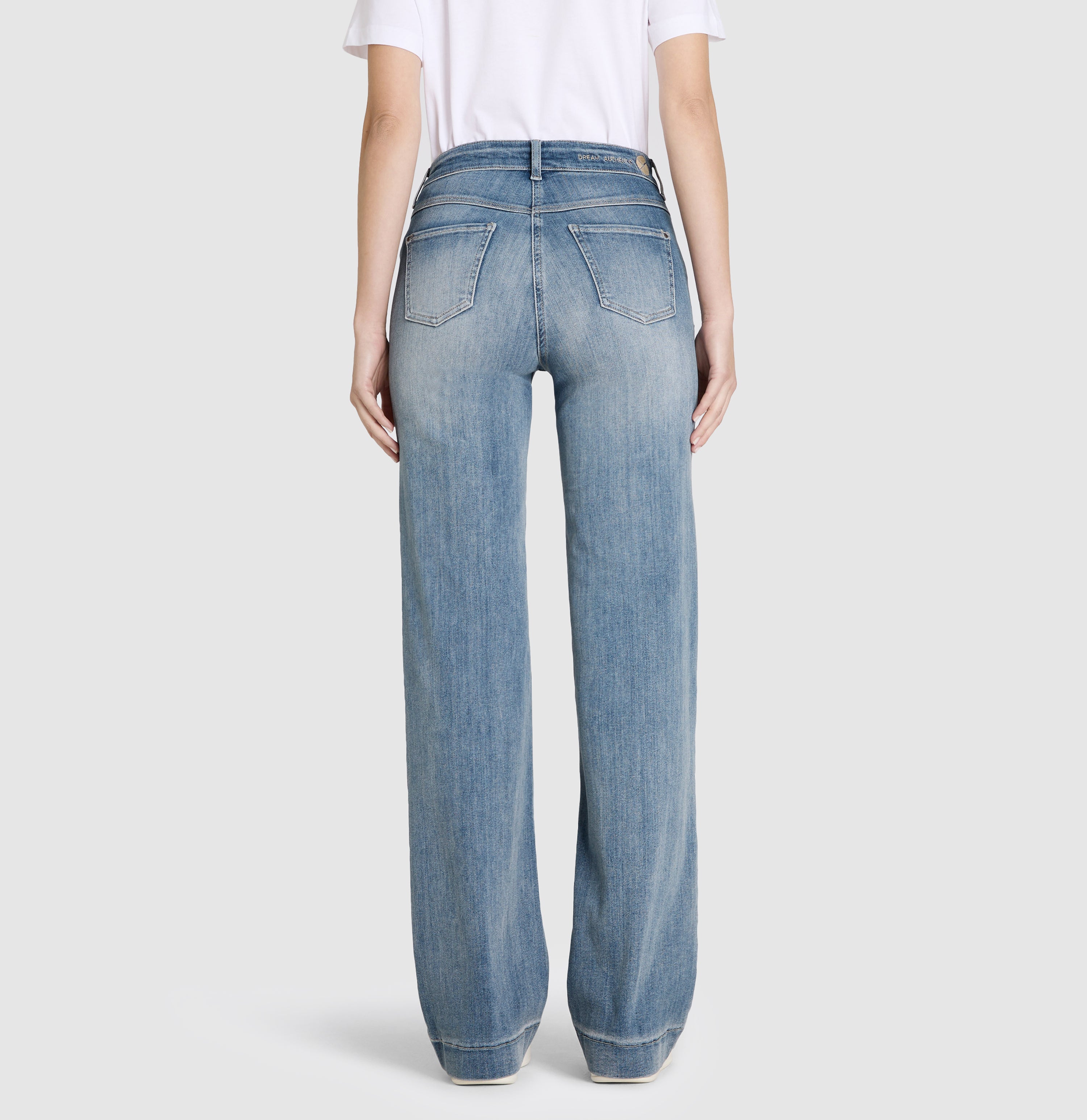 MAC Wide Leg Authentic Sky Blue Wash