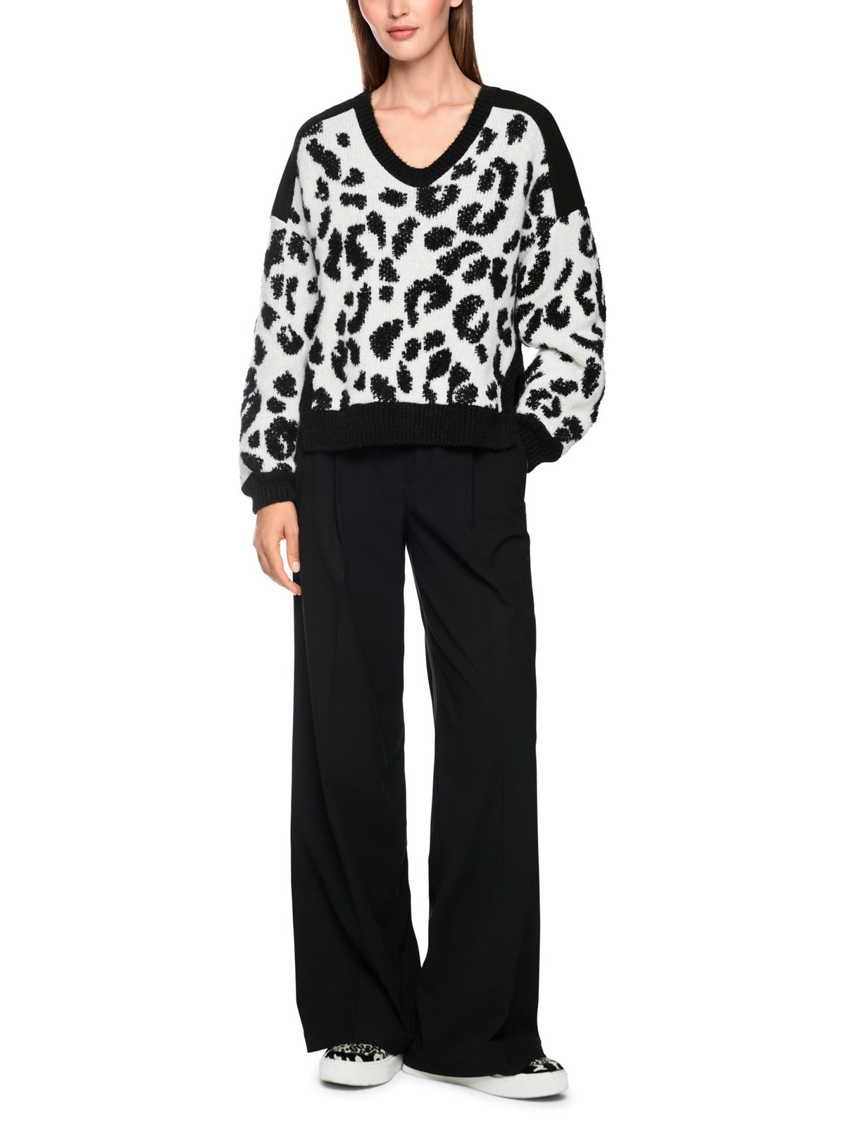 Strickpullover mit Leo-Print
