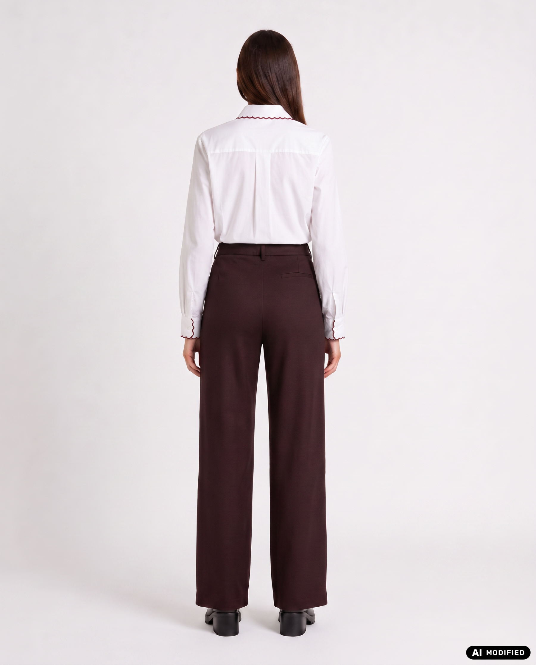 Bluse mit Ziernähten