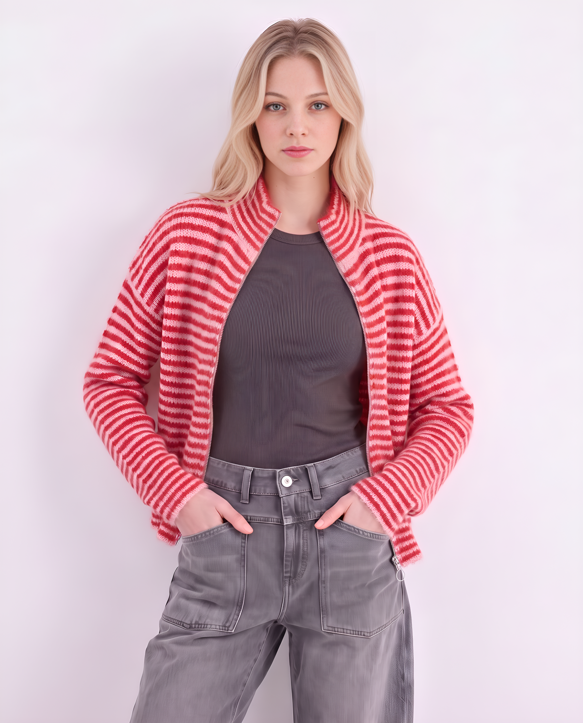Strickjacke mit Streifen