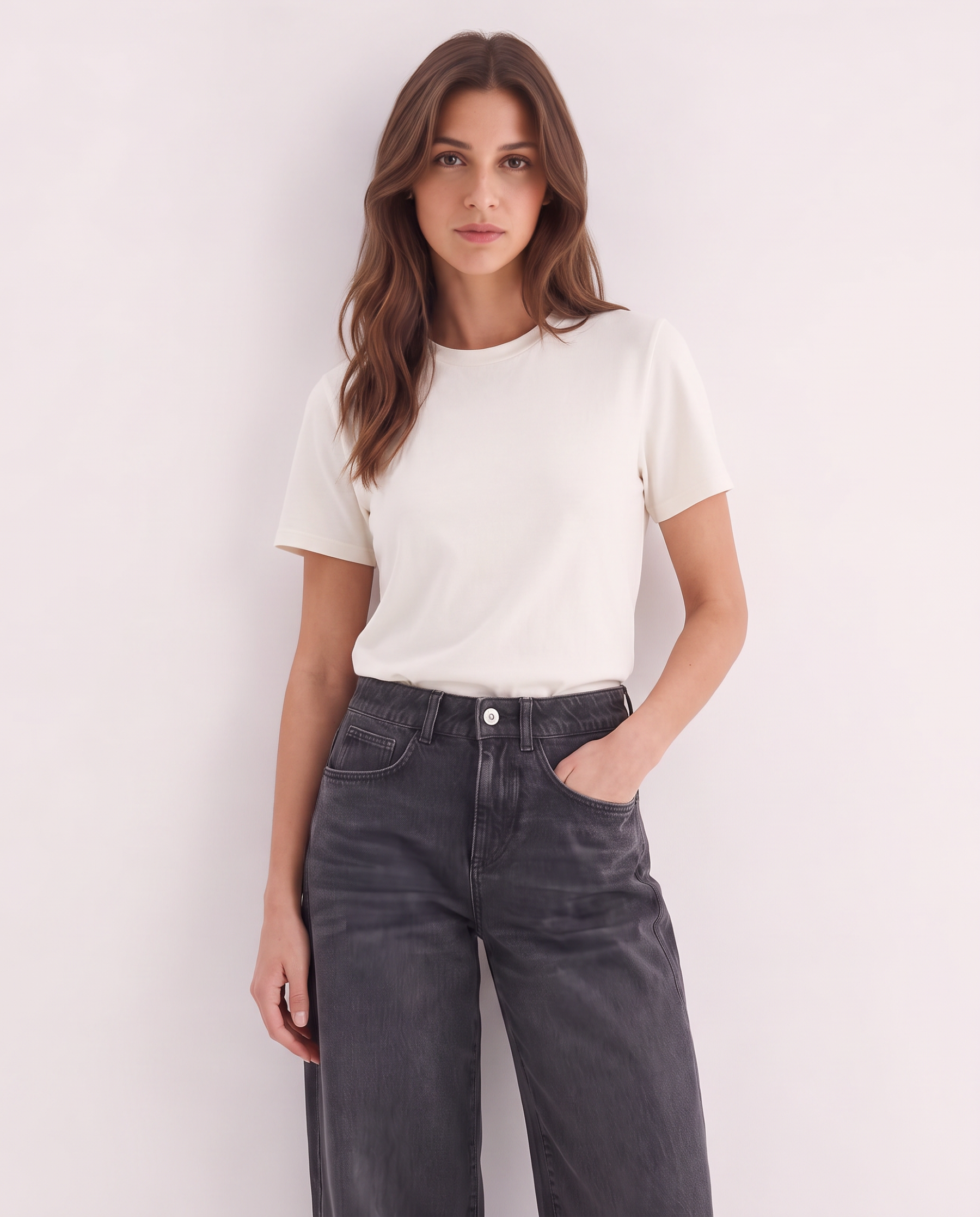 Basic T-Shirt