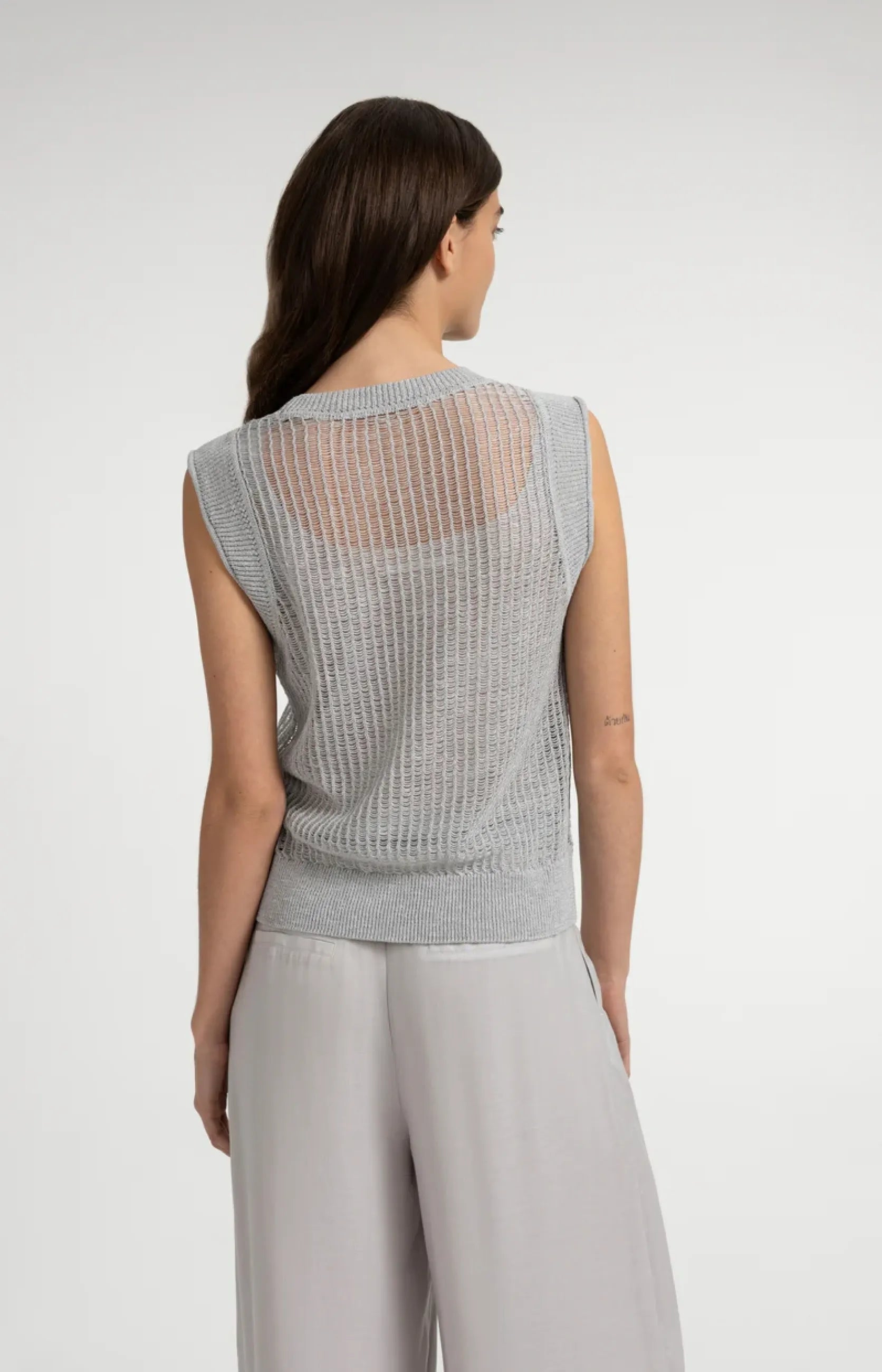 Ärmelloser Strickpullover im Lagenlook