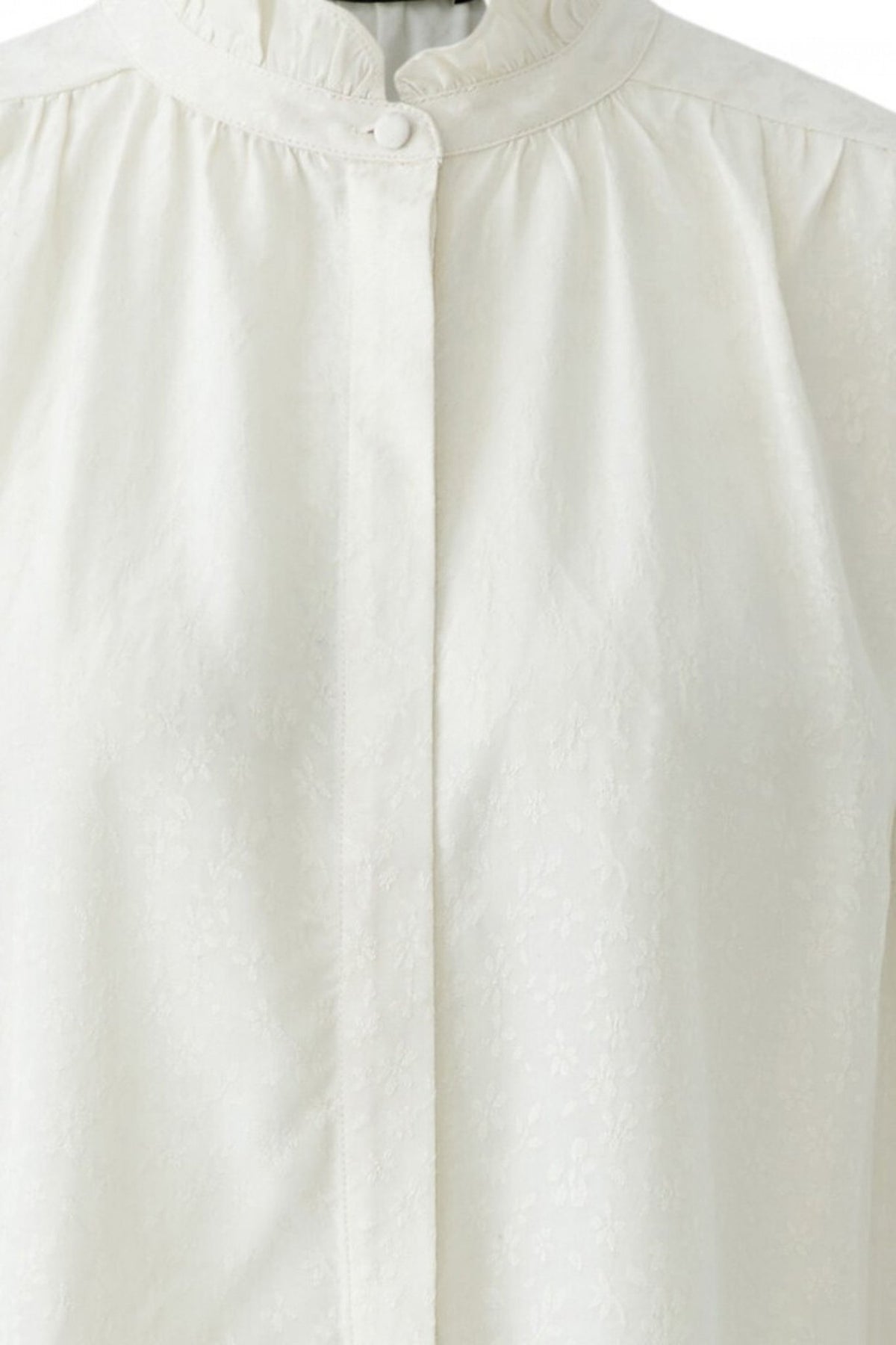 Bluse mit Rüschen