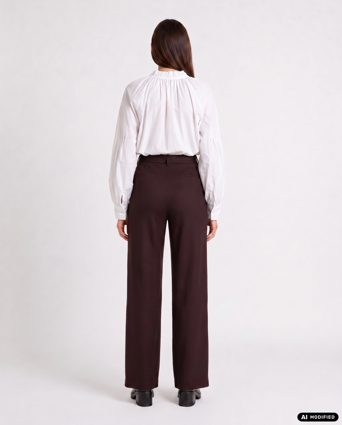 Bluse mit Rüschenkragen