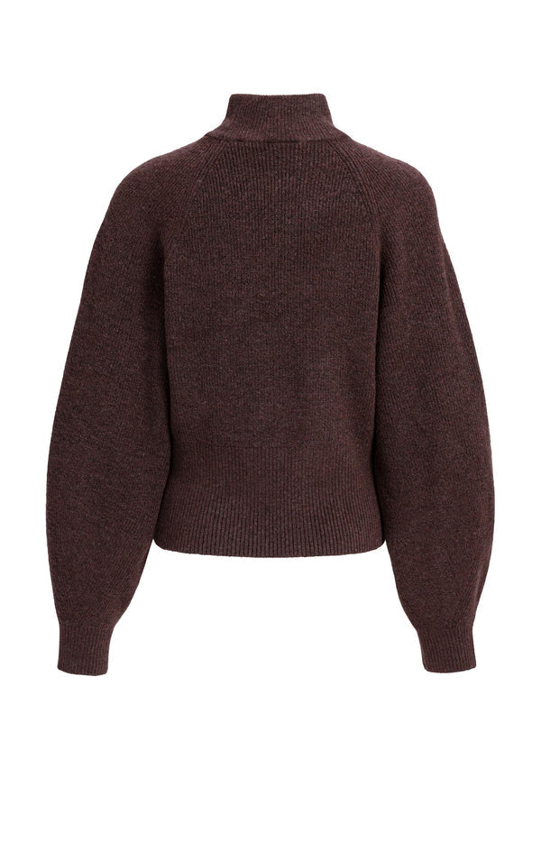 Gestrickter Rollkragenpullover mit Fledermausärmeln