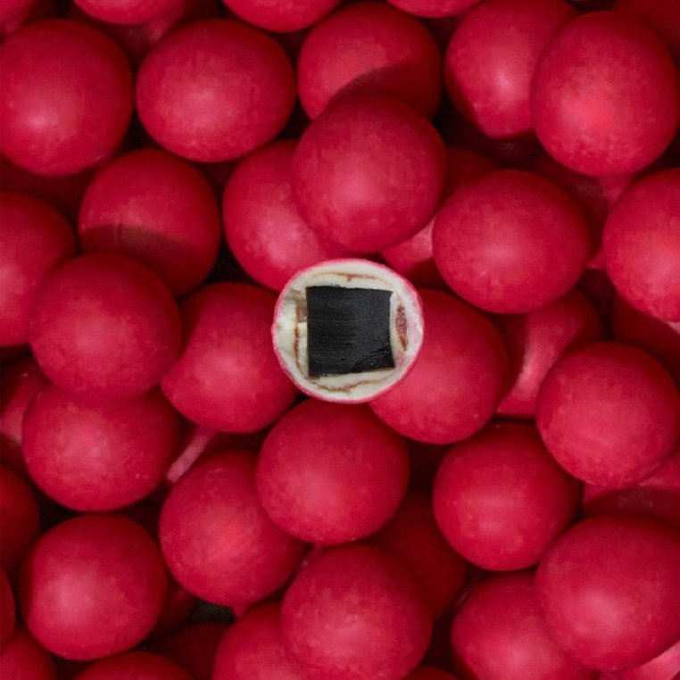Small - STRAWBERRIES & CREAM