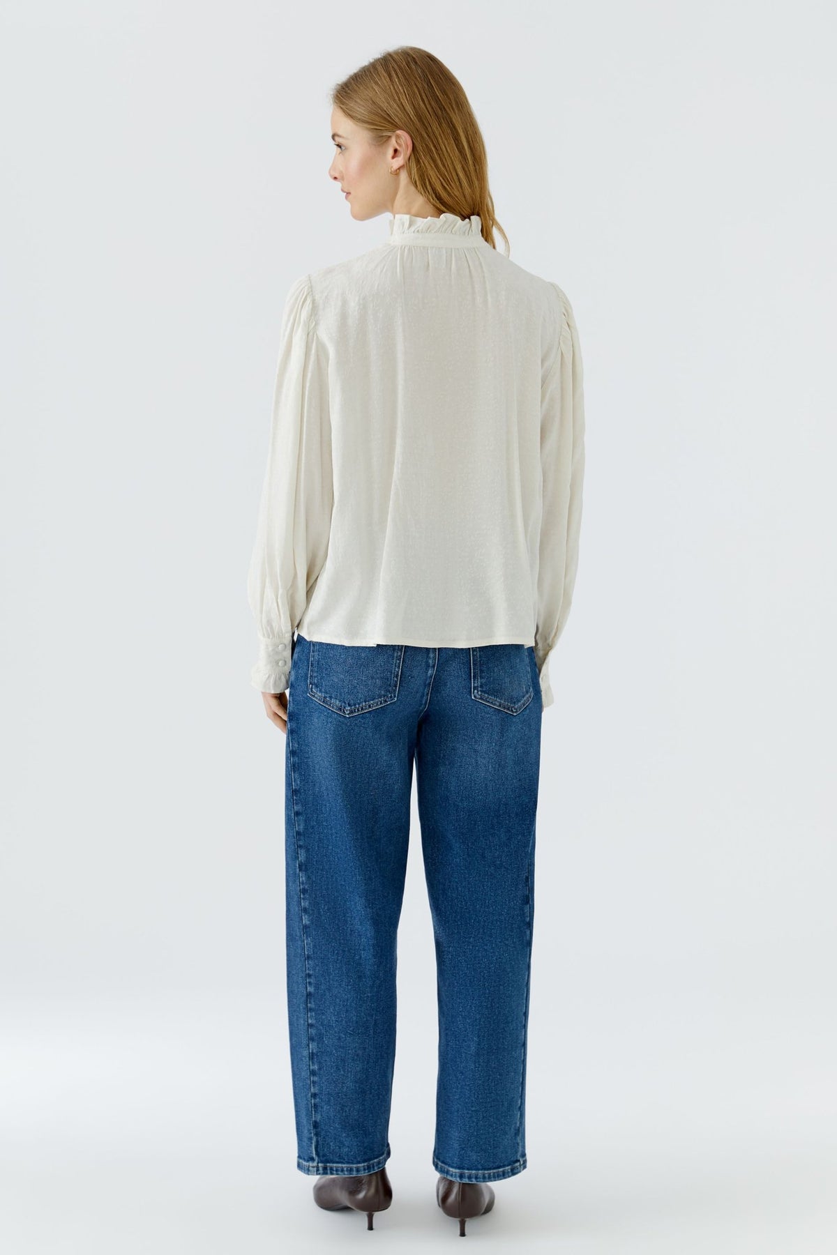 Bluse mit Rüschen
