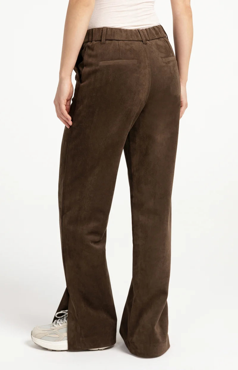 Hose aus Velourslederimitat