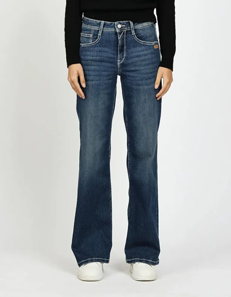 Gang Flared Leg Soft Tint Wash