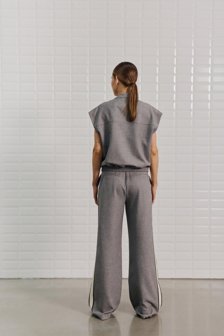 WithBlack Westen Midgrey Me