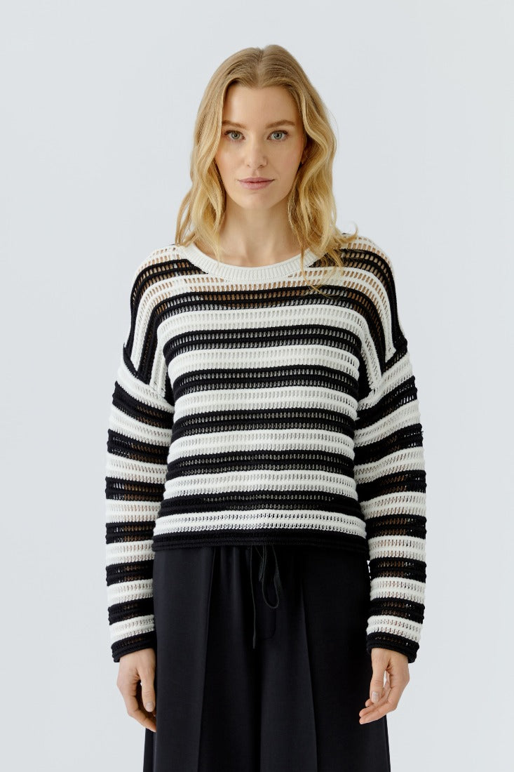 Strickpullover in Häkeloptik