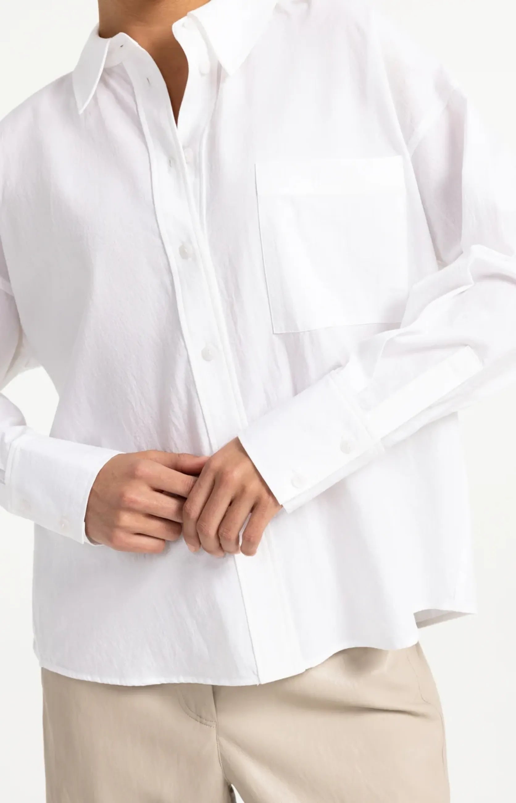 Baumwollbluse im Oversize-Schnitt mit Brusttasche