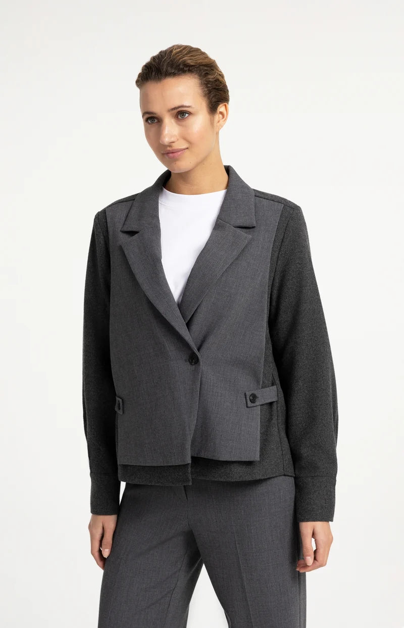 Blazer mit Kontraststoff
