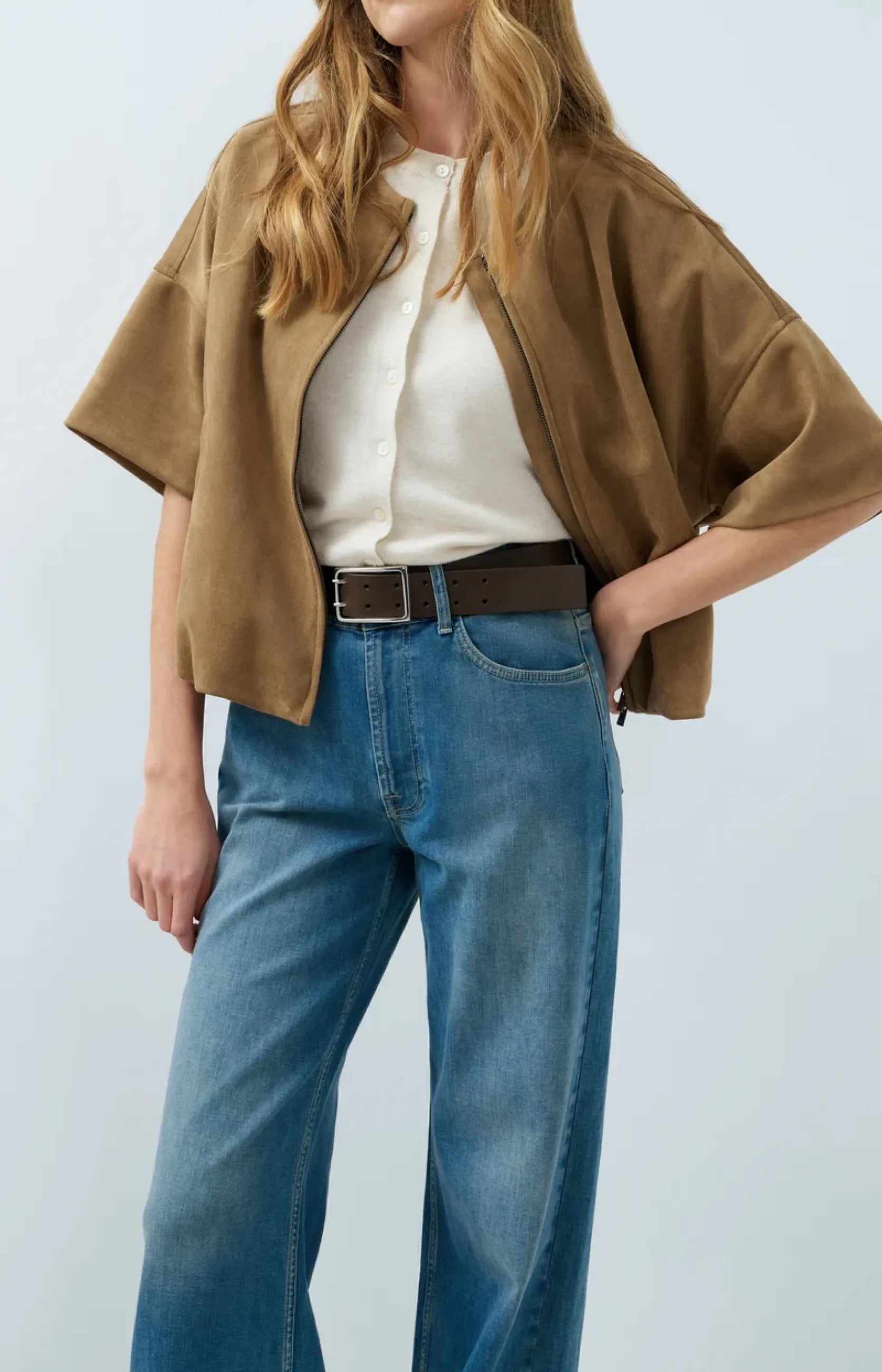 Kurzärmelige Oversize-Jacke aus Velourslederimitat