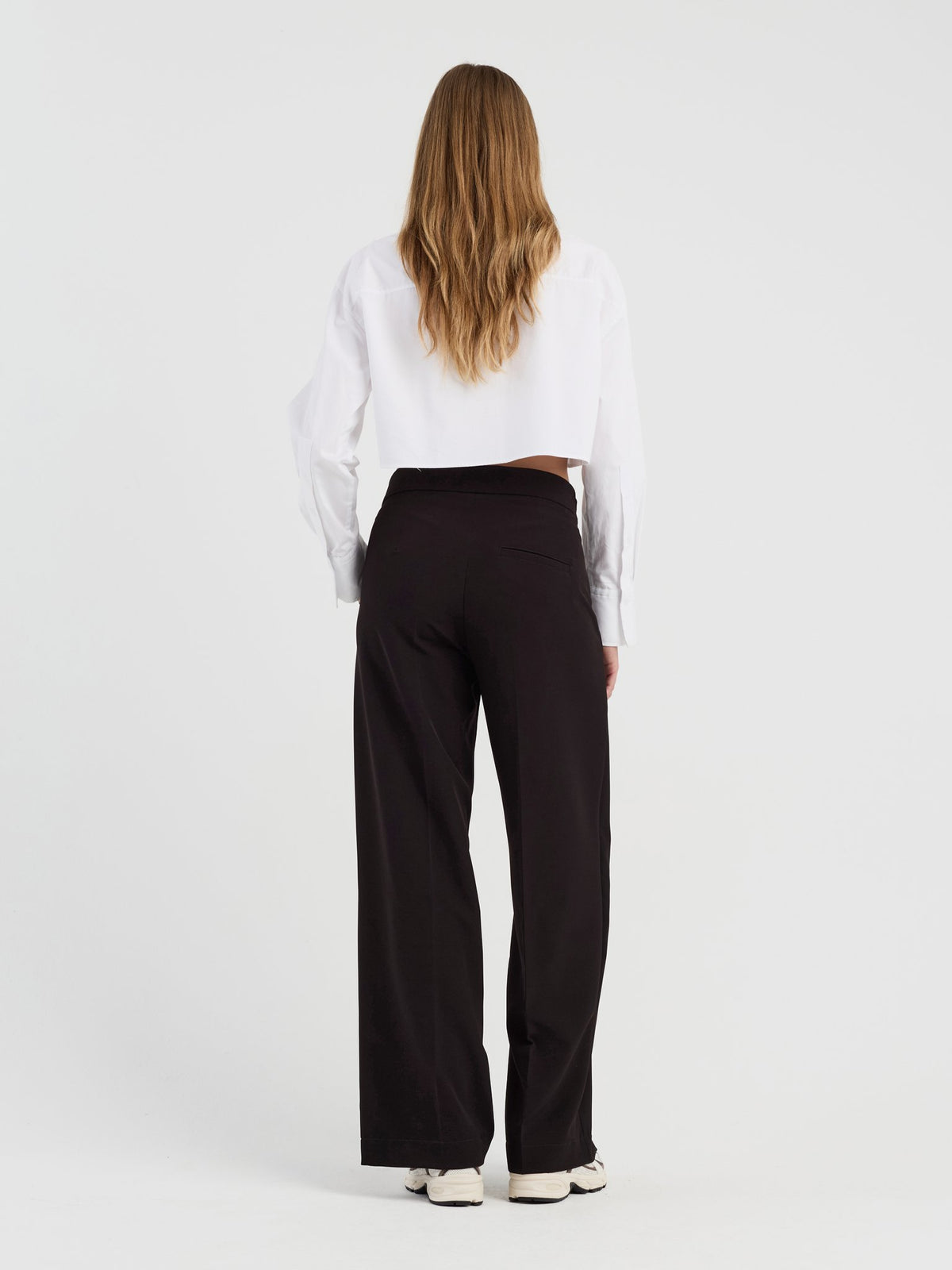 Hose 94SANYA