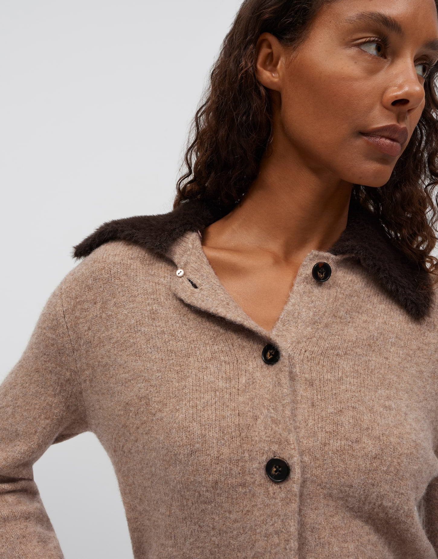 Strickjacke Dofur