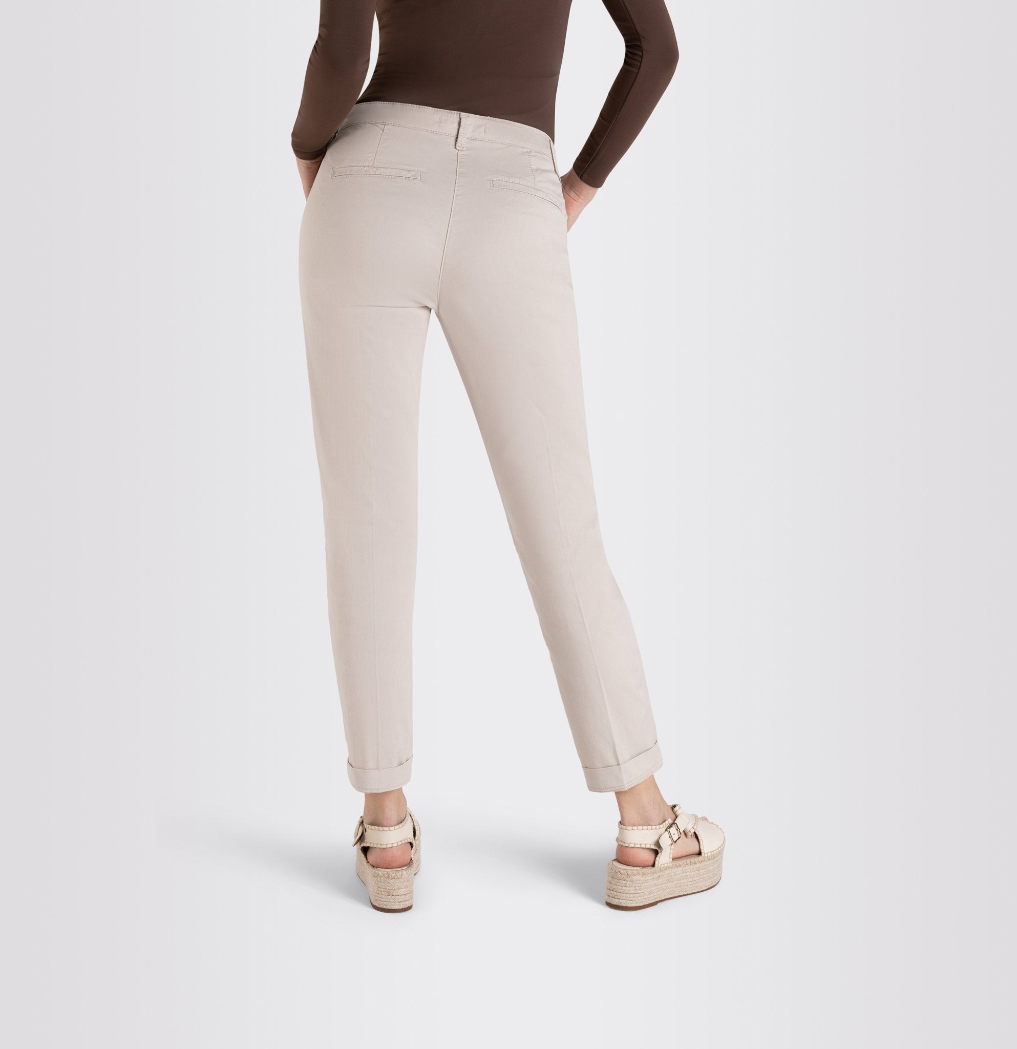 MAC Hosen Ivory Ppt