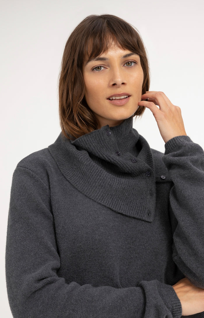 Pullover mit abnehmbarem Rollkragen
