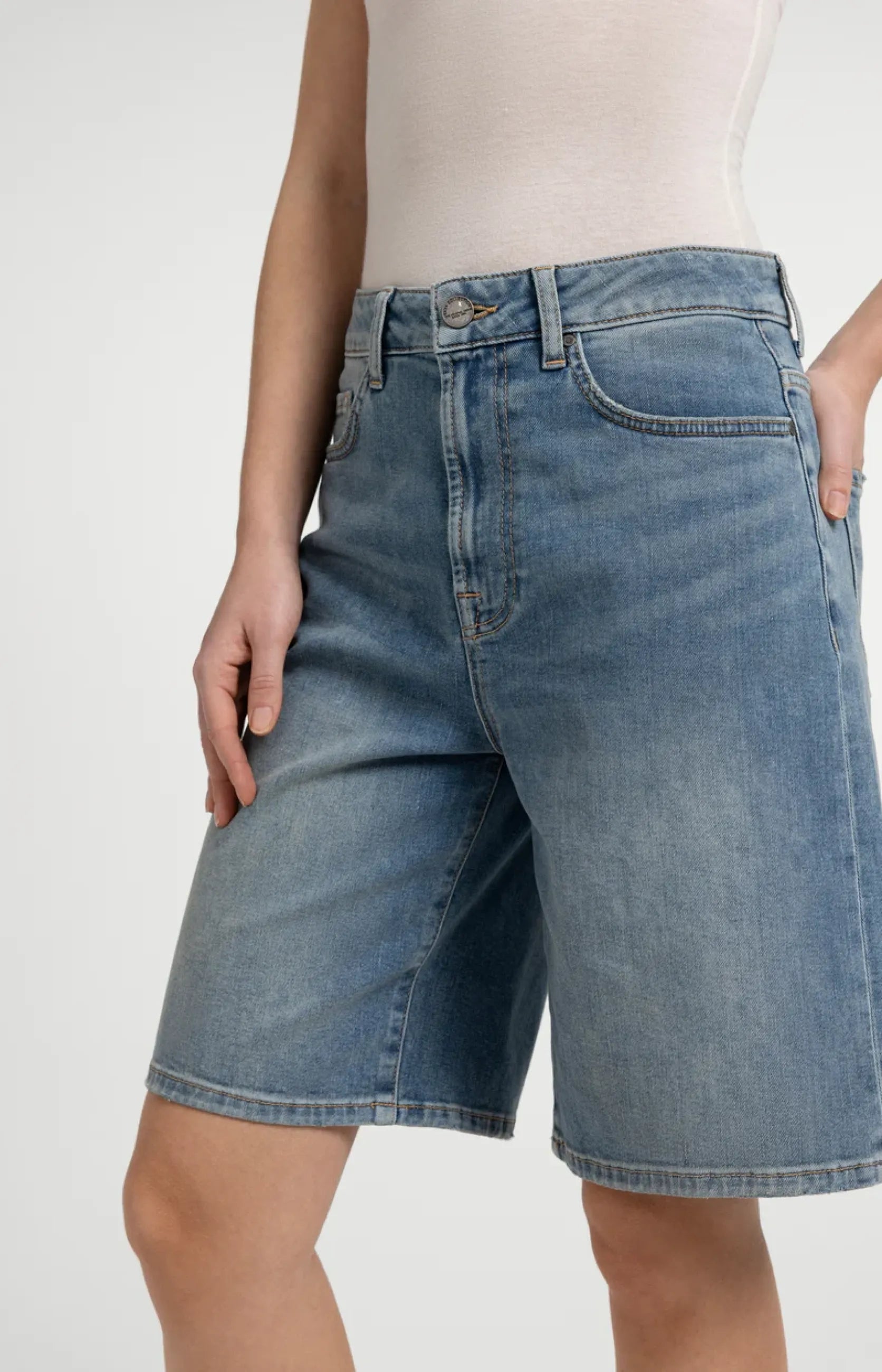 Bermudashorts im Used-Look