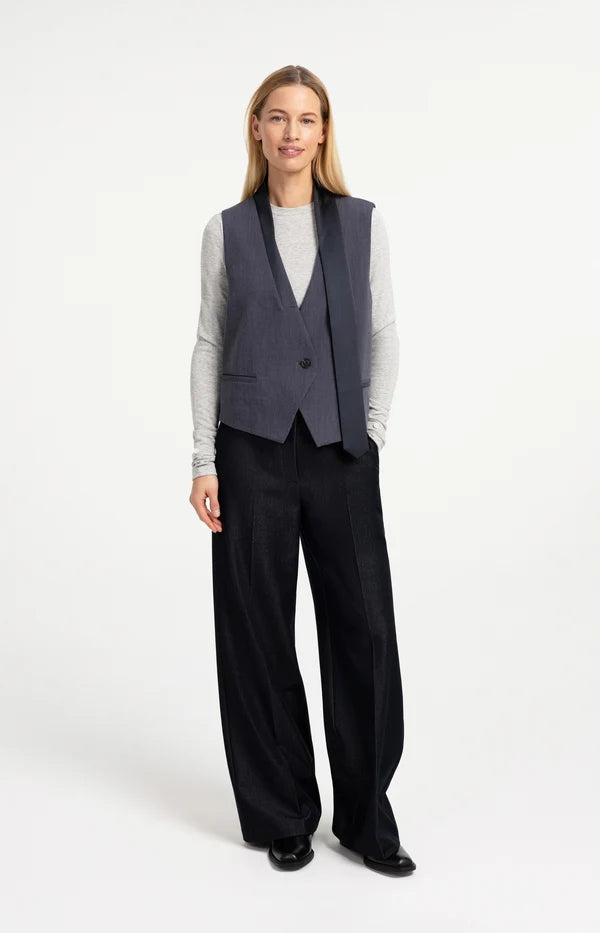 Gewebte Hose mit Gürtel