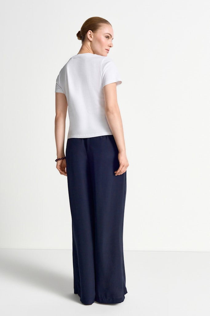 Rich & Royal T-Shirts