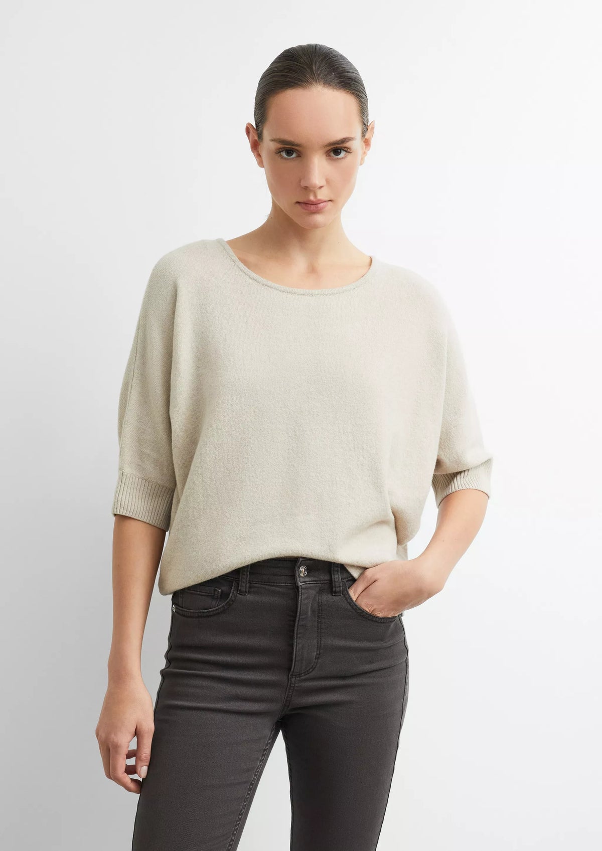 Strickpullover mit U-Bootausschnitt