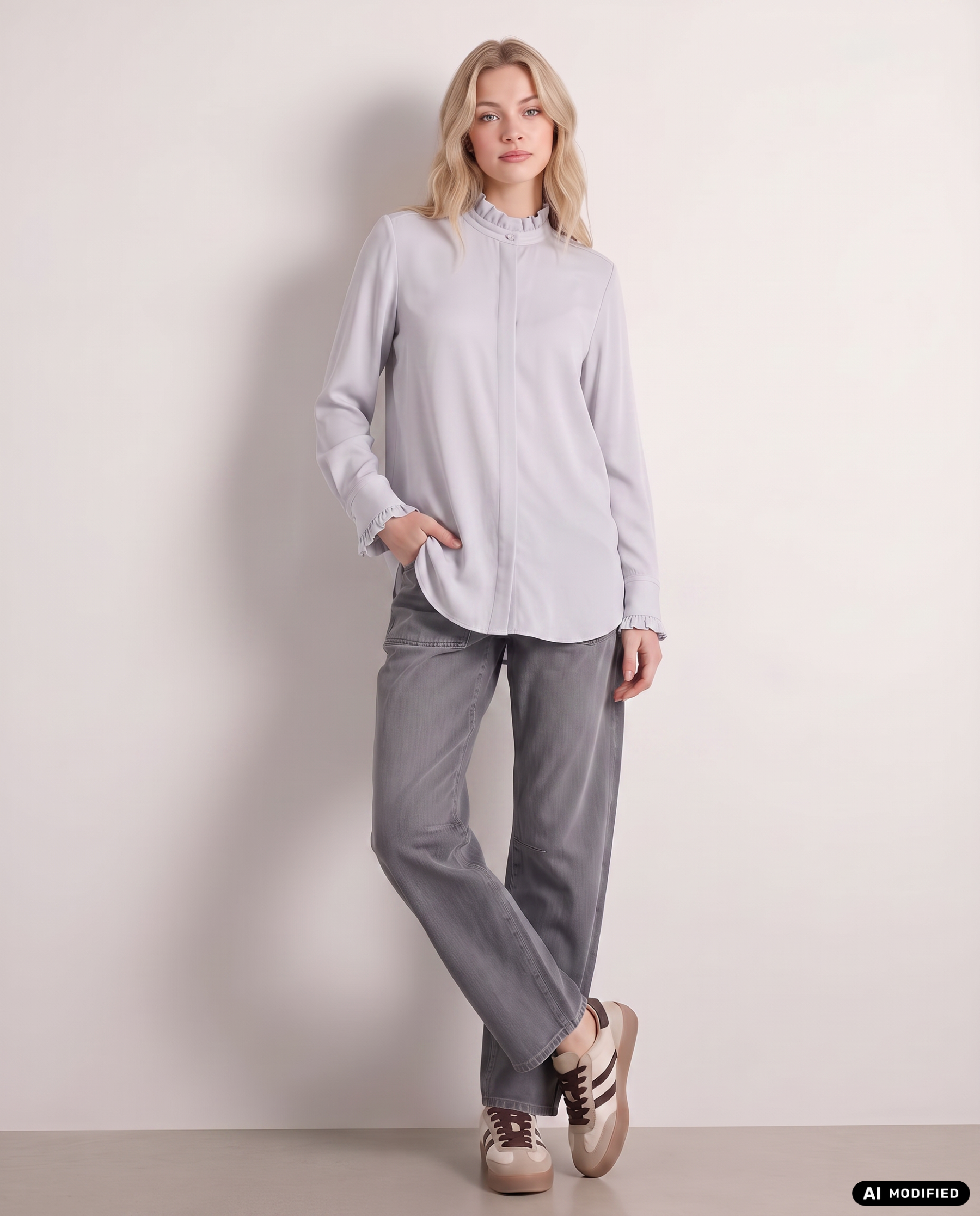 Bluse mit Rüschen