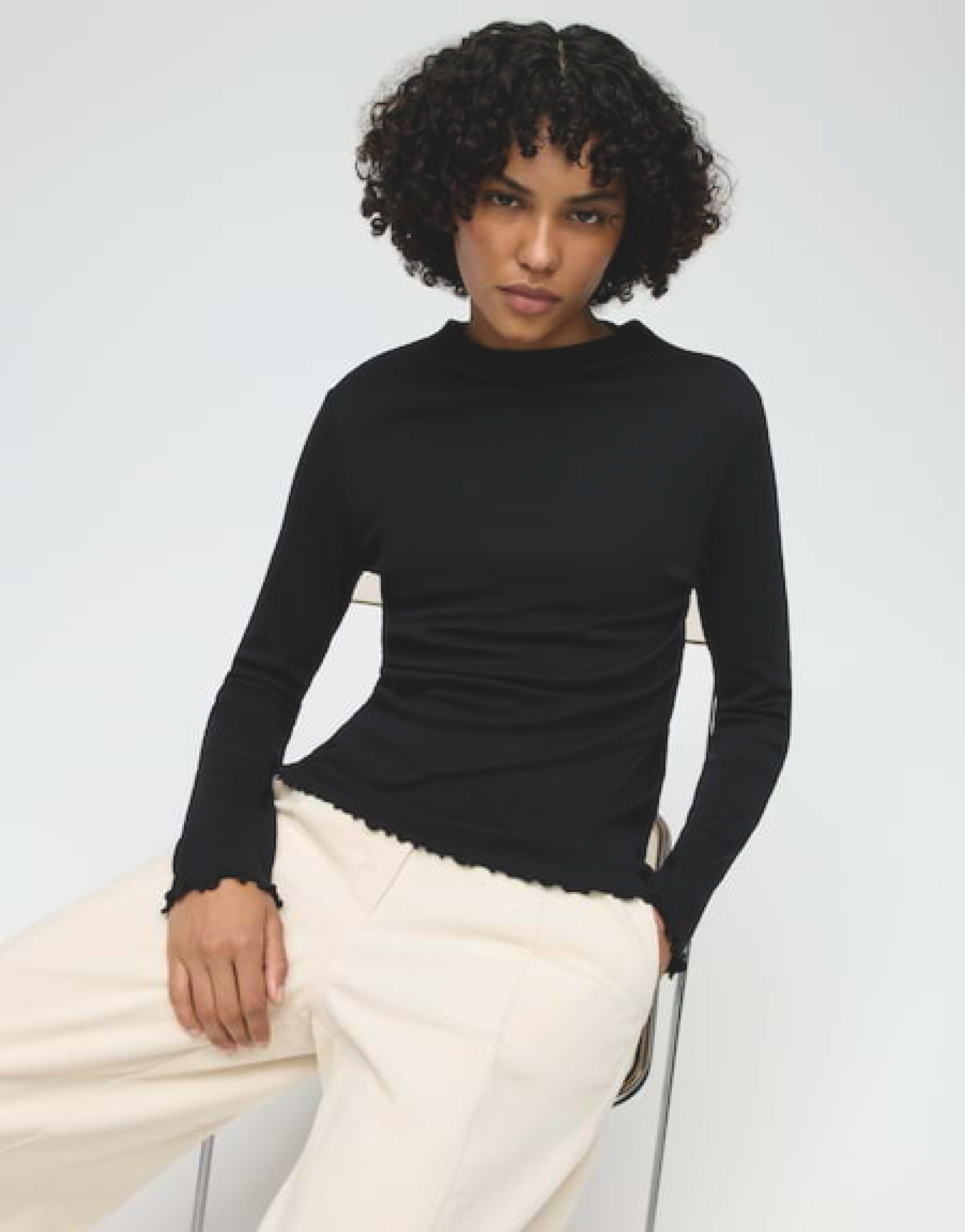 SONINCHEN Slim Rippshirt aus weichem Jersey