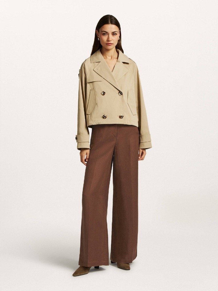 Beaumont Trenchcoats Soft Camel