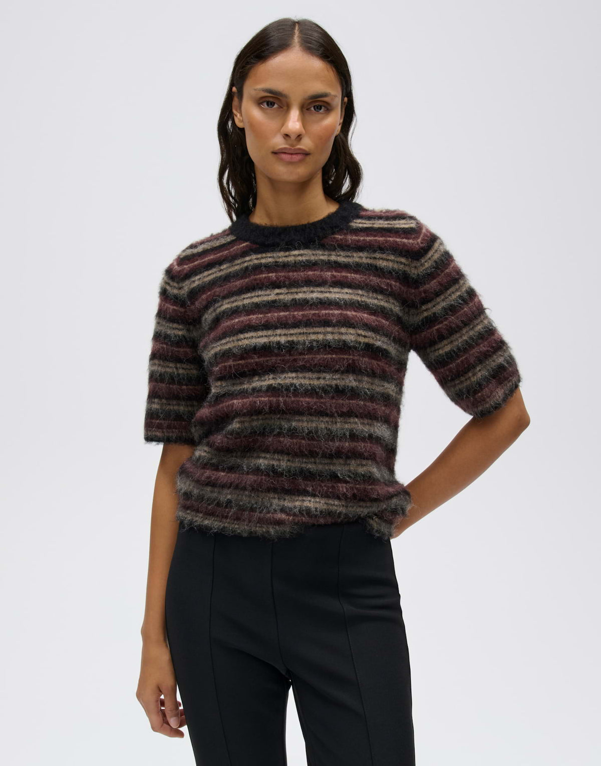 Kurzarm Strickpullover mit Streifen