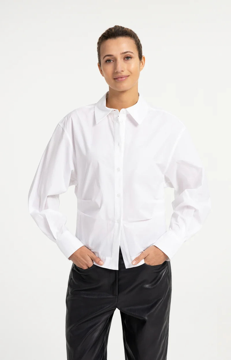 Bluse mit Zierfalte