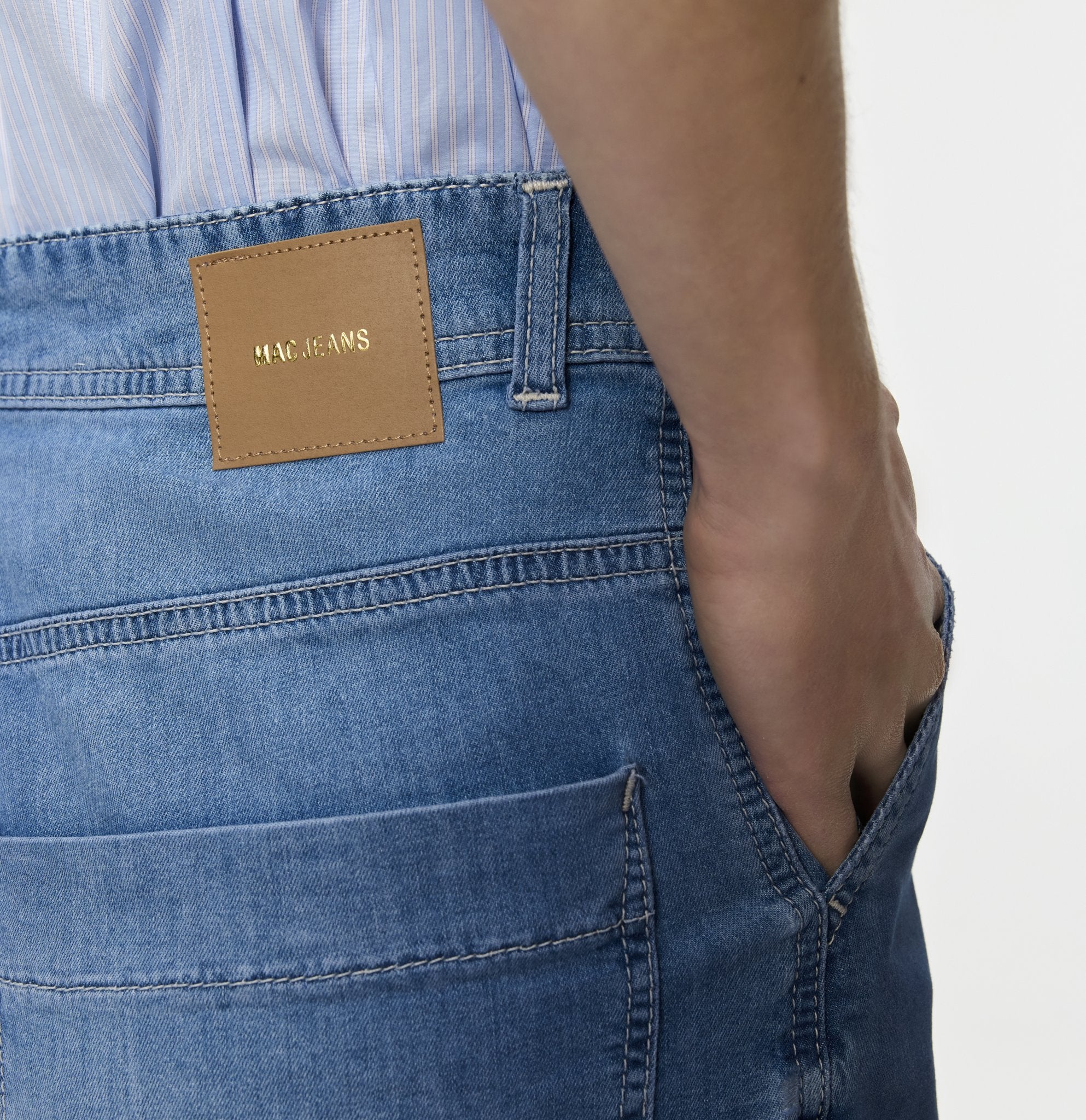 MAC Wide Leg Authentic Used Blue