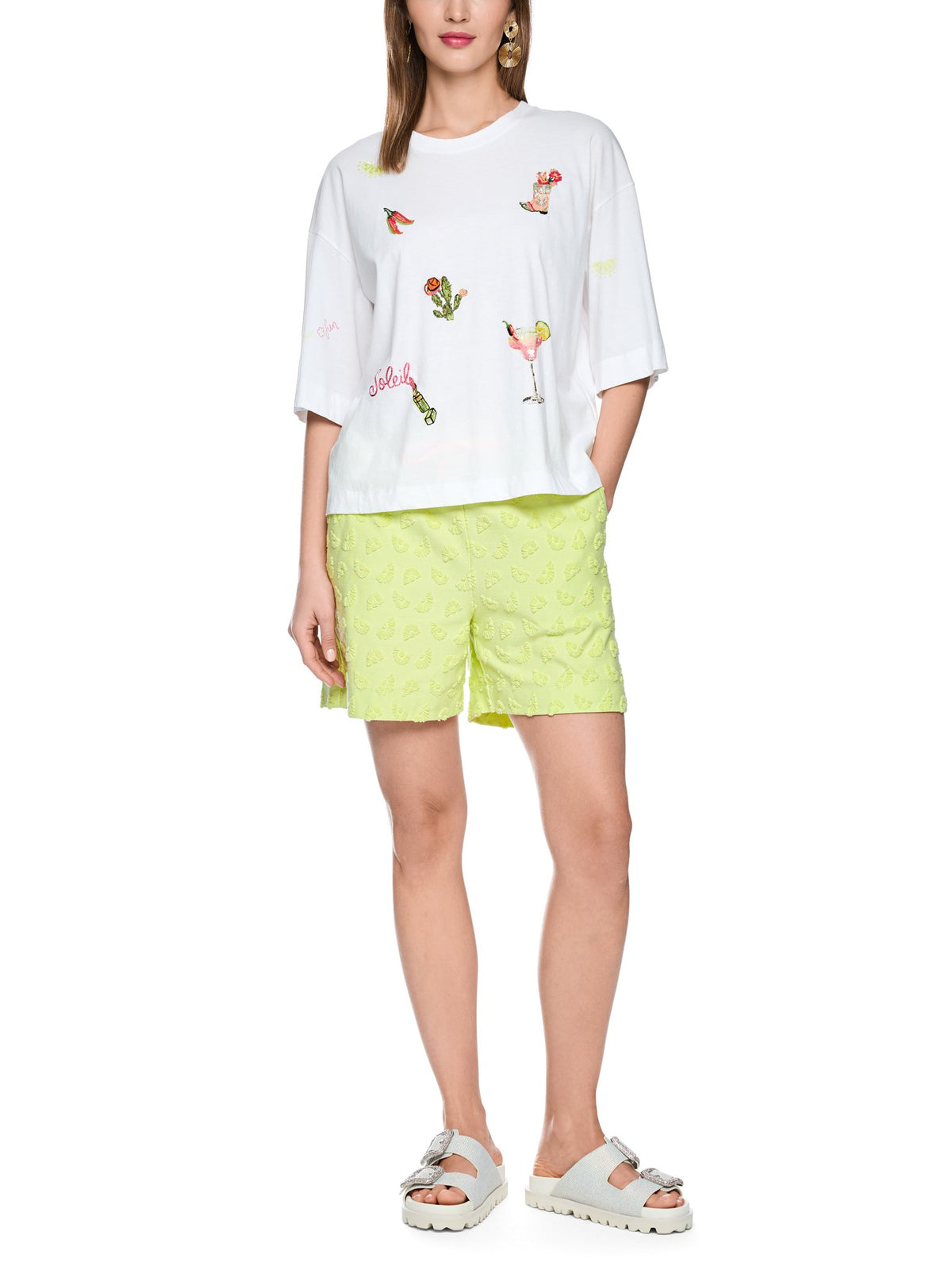 T-Shirt mit Patches