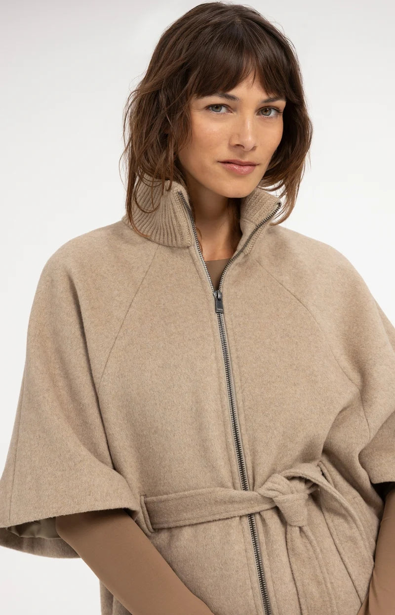 Ponchojacke mit Gürtel