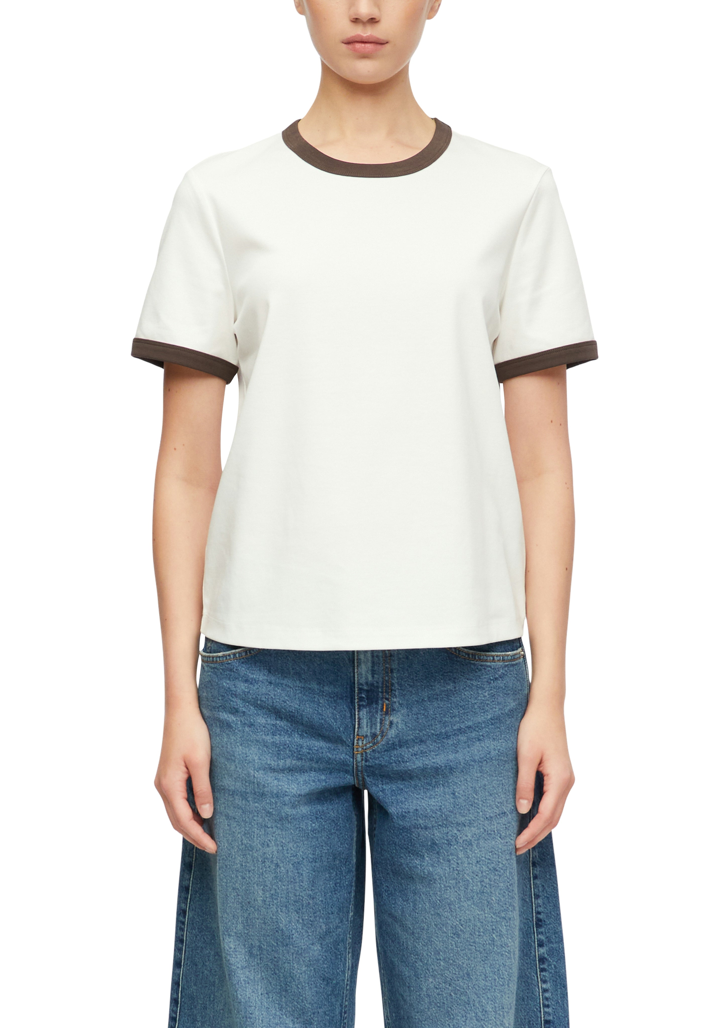 T-Shirt mit Kontrast-Details