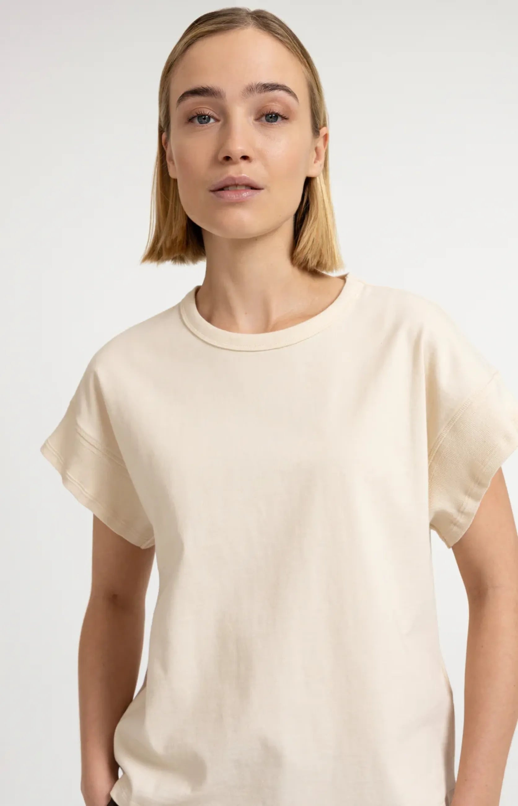 T-Shirt mit Zierbündchen