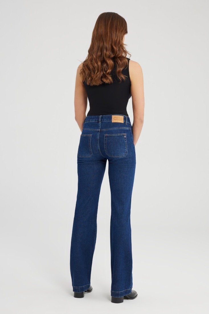 Flared Leg Jeans Diana