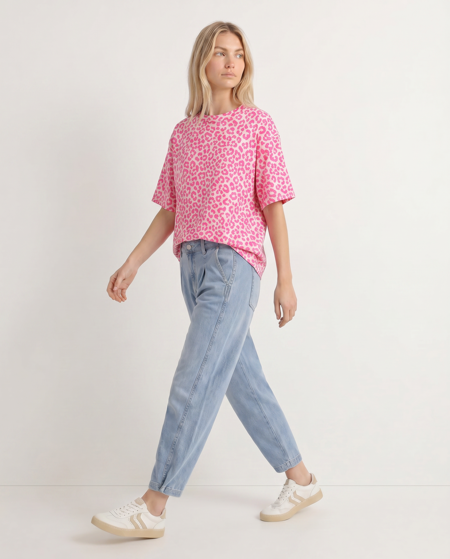 T-Shirt LEO