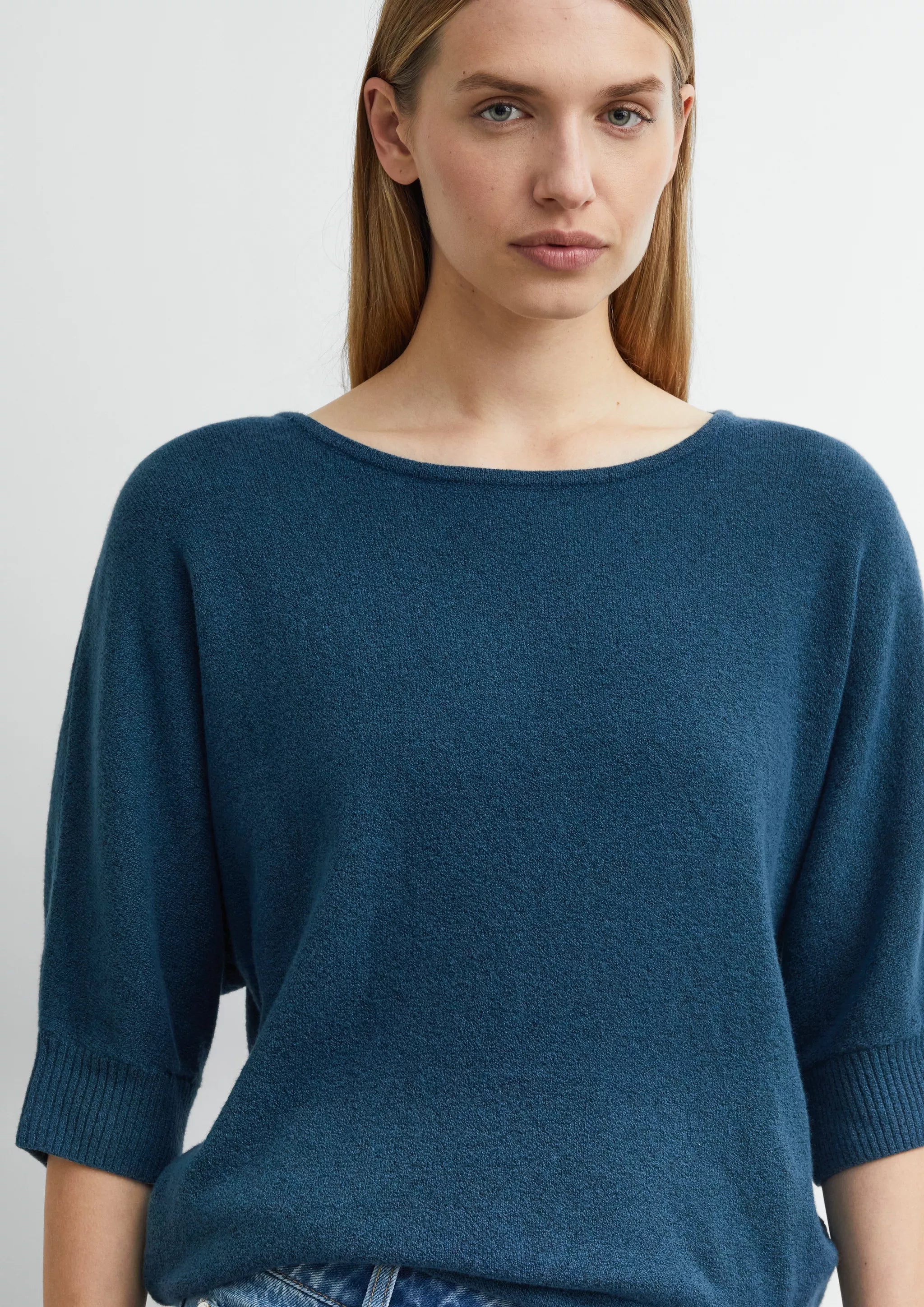 Strickpullover mit U-Bootausschnitt